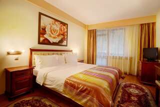 Отель Hotel Nemira Слэник-Молдова Двухместный номер с 1 кроватью и балконом-15